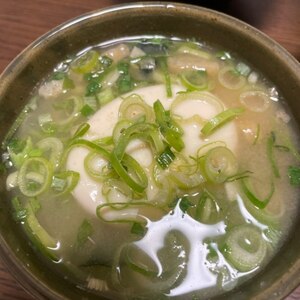 我が家の味噌汁★木綿豆腐とねぎ